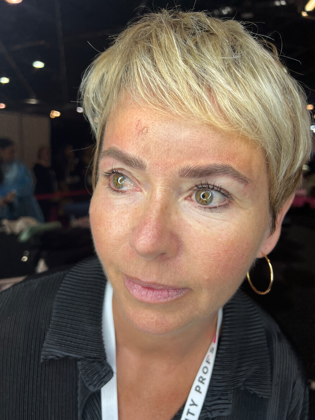 Resultado de cejas en piel madura